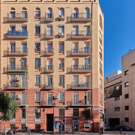 New Retiro Recien Reformado 10 Min En Metro A Sol, Hasta Seis Personas Apartment Madrid Exterior photo