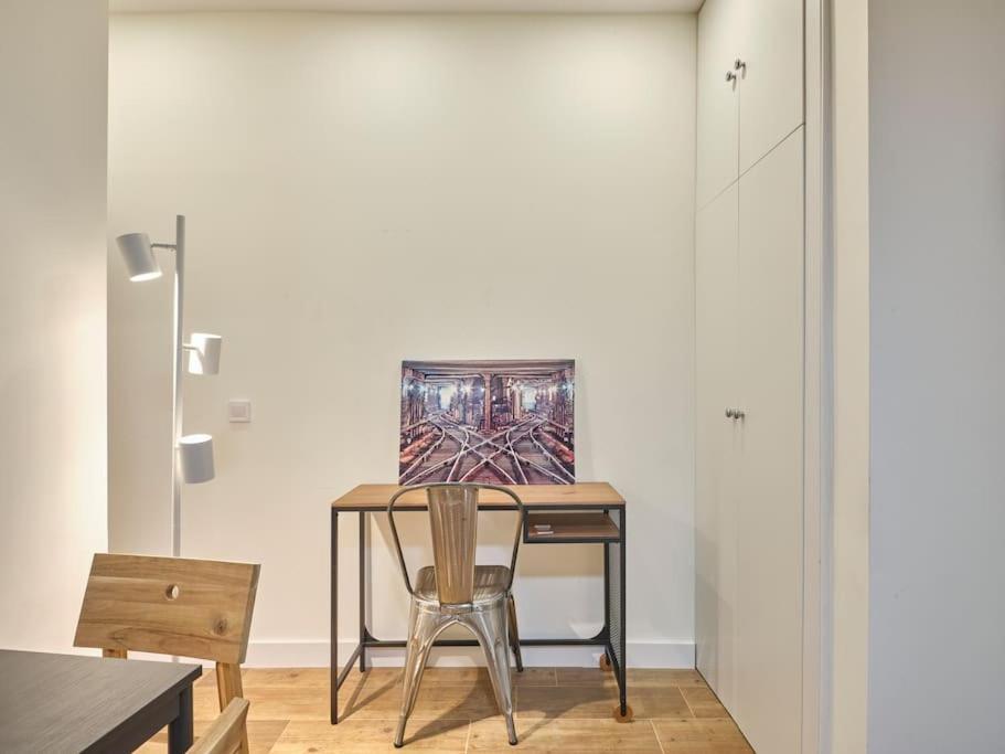 New Retiro Recien Reformado 10 Min En Metro A Sol, Hasta Seis Personas Apartment Madrid Exterior photo